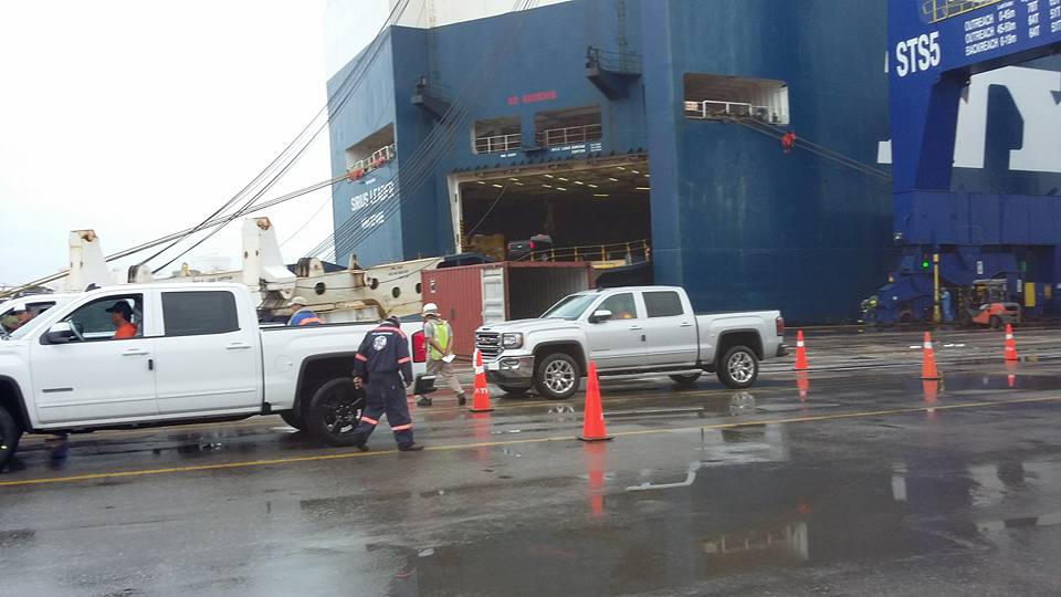 Boarding and disembarking of RoRo ships (rolled cargo)